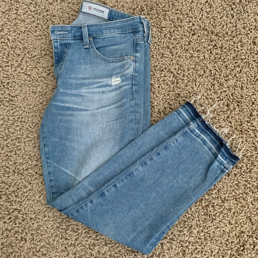 AG ‘The Stilt Crop’ cigarette crop jeans